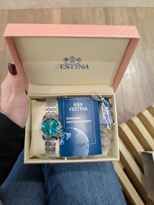 Festina годинник жіночий