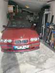 BMW 316i de garagem