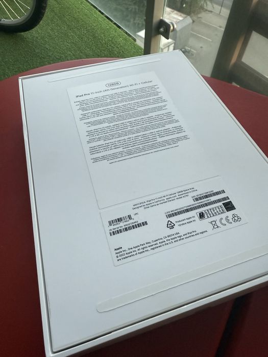 Ipad pro 11 4 gen / 128 GB / wifi + cellular
