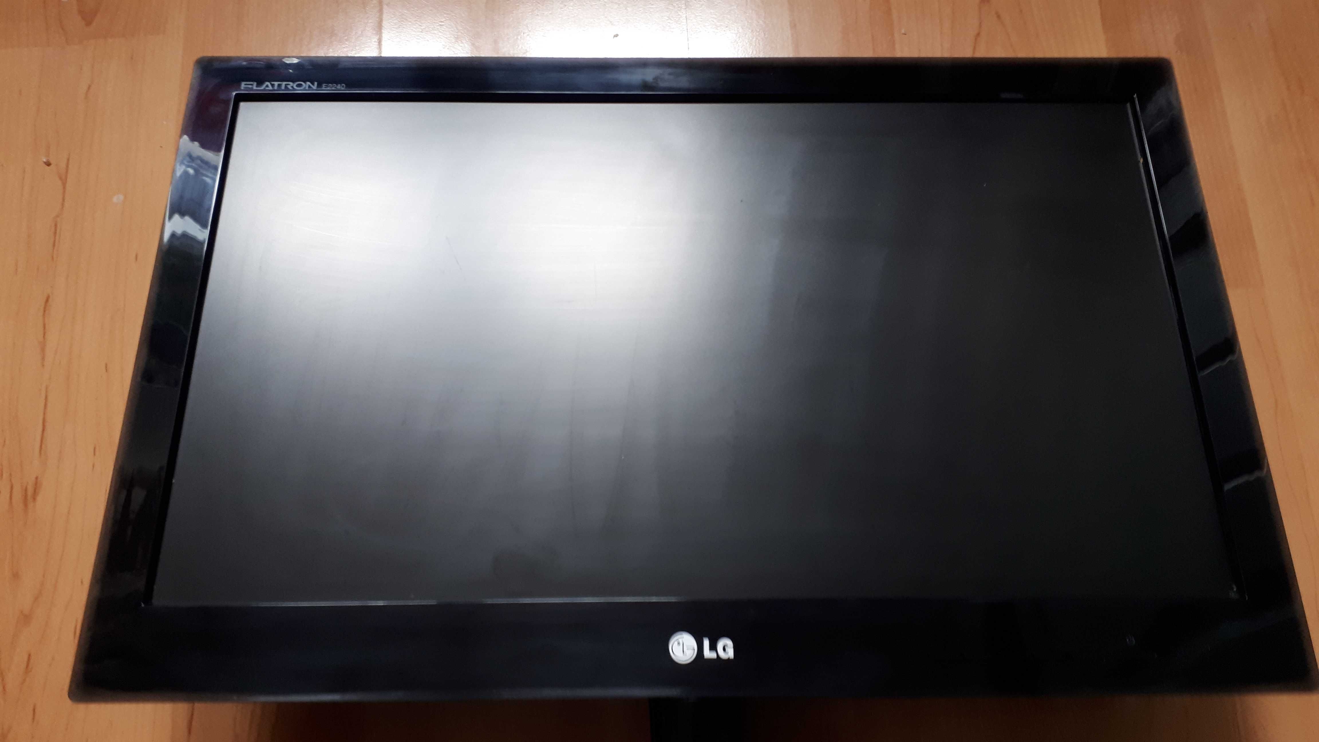 Monitor 22 cale Lg Flatron E2240