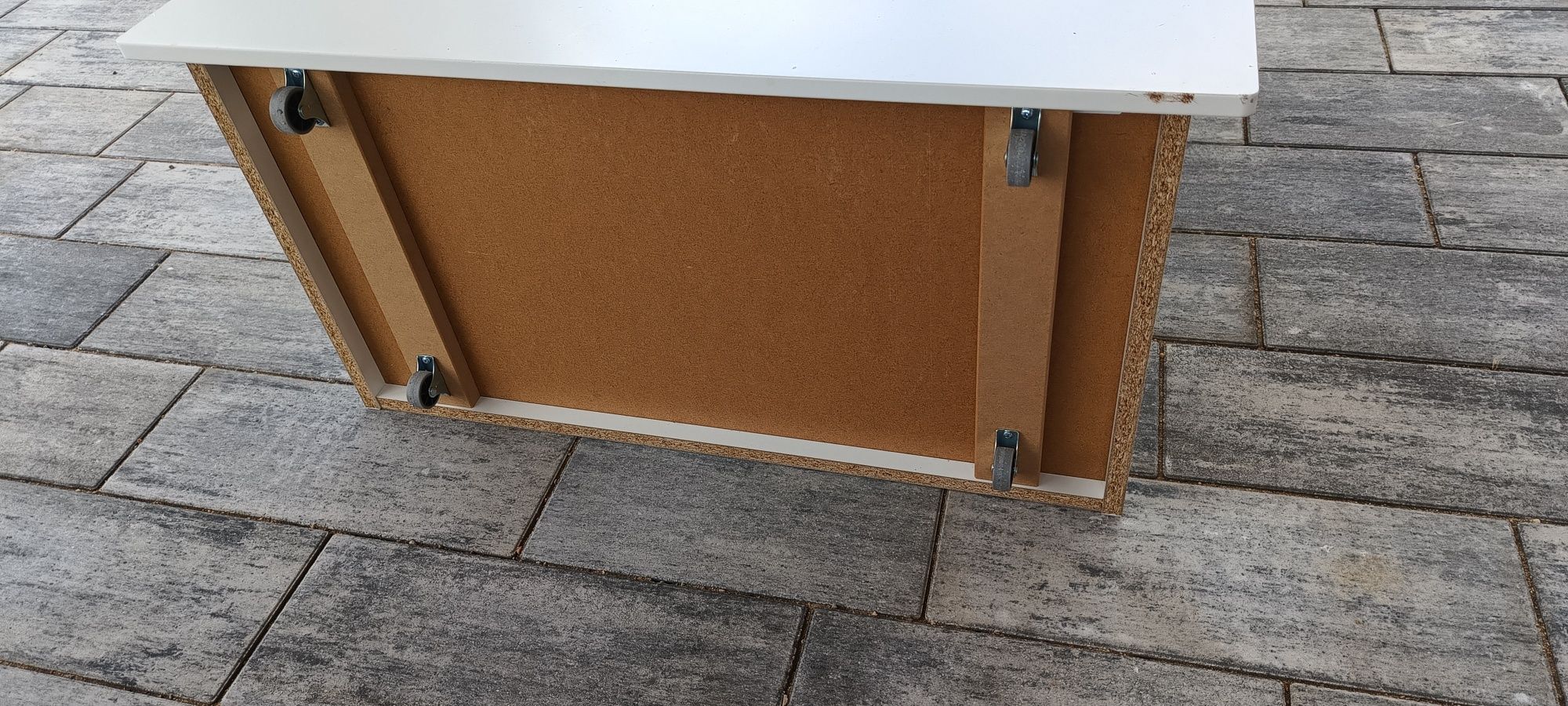 IKEA stuva - siedzisko / szafka na zabawki