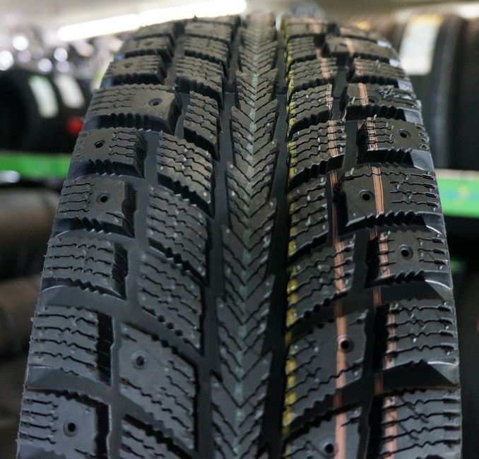 Зима Estrada Samurai 175/70 R13 82T (под шип),усі розміри!!!