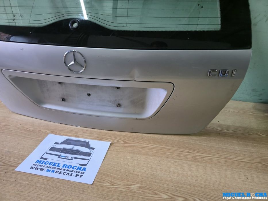 Tampa da mala Mercedes Classe C W203 Station
