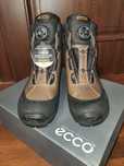ECCO Biom Terrain Akka BOA GTX Mid cut quick fas