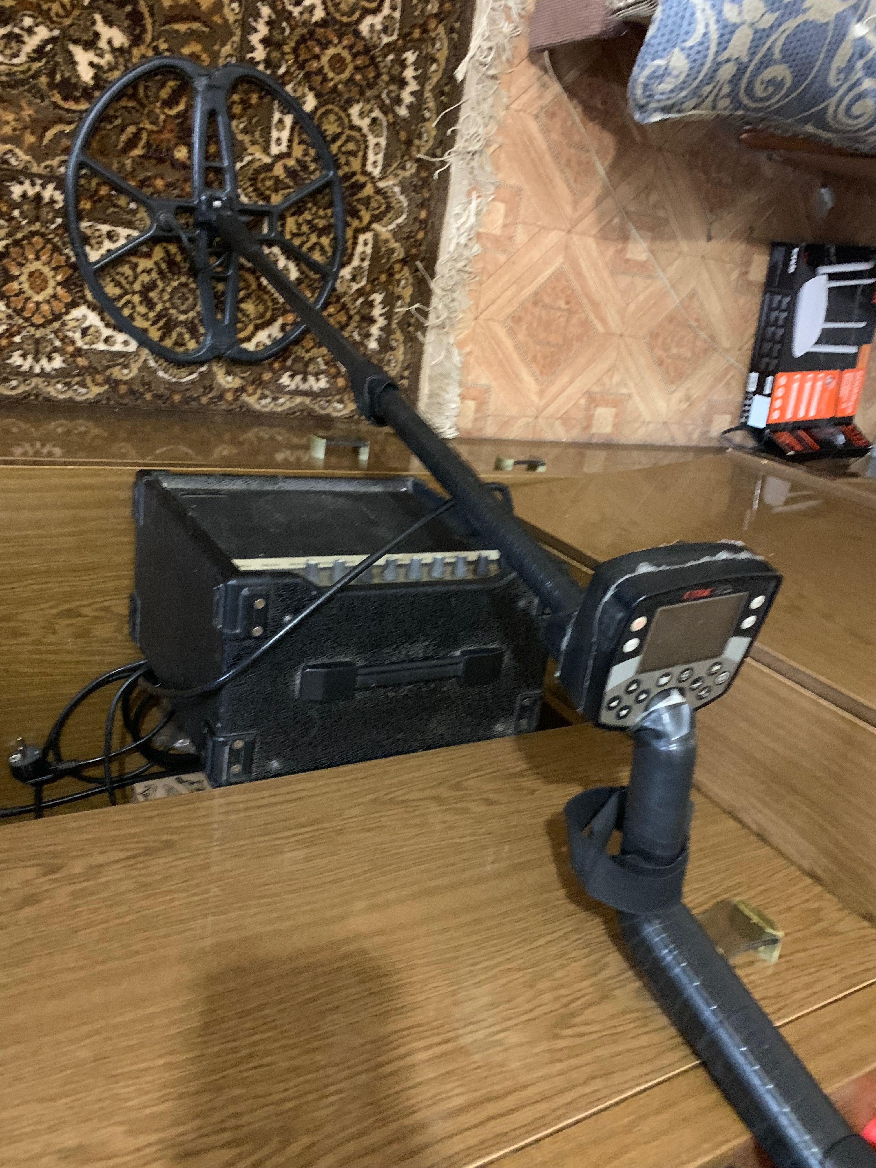 Металошукач Minelab E-TRAC