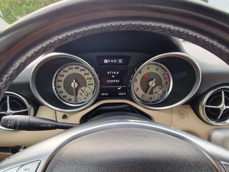 Mercedes-Benz SLK 200 Roadster Bi-XEN LEDER BEIGE PANORAMA PDC