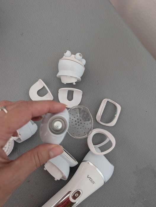 Єпілятор VGR 6 в одному тример для обличчя
