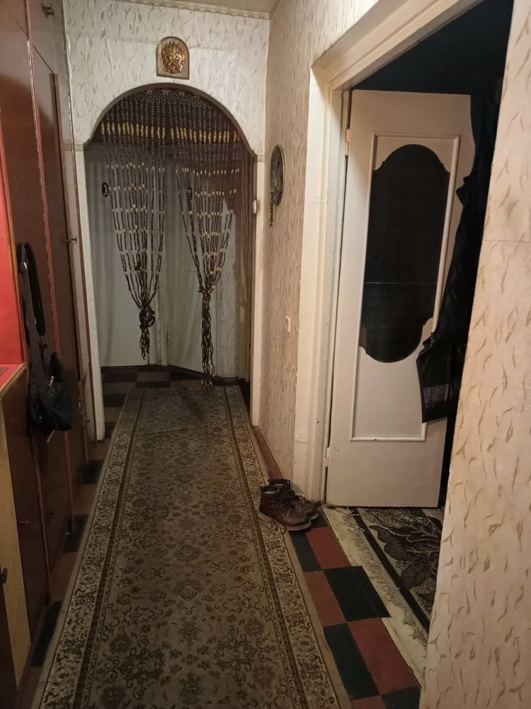 ТЕРМІНОВО 3 кімнатна квартира на Павліченко