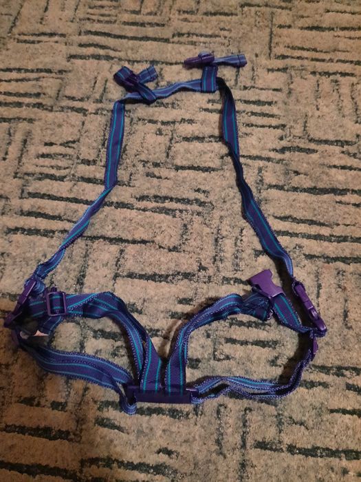Продам вожжи для дитини