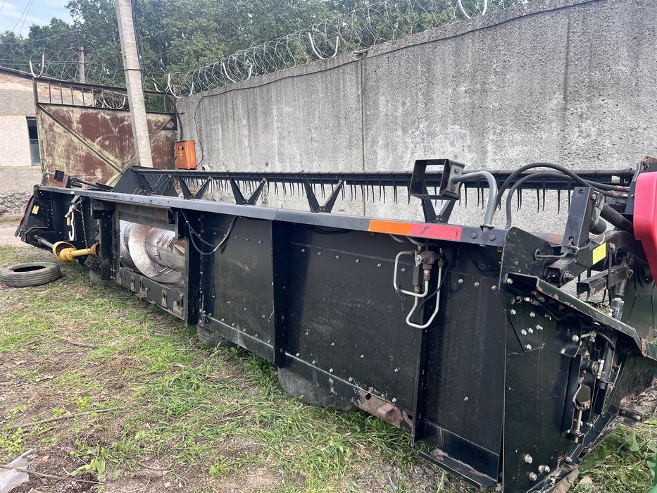 Жатка зернова Массей Фергюсон 7,6 метра