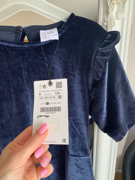 Велюровое платье Zara 9 лет 134 см