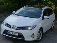 Toyota Auris 1.8 Hybrid Biały navi kamera panorama exekutive