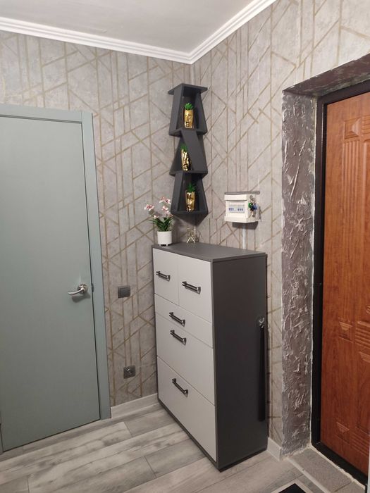 Продам 1-кв на Бочарова