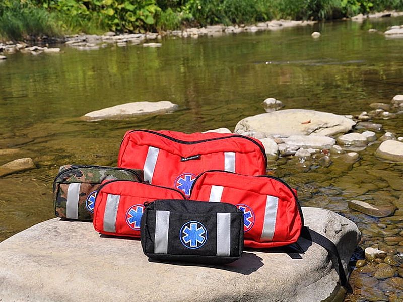 Apteczka osobista AOD Cordura NorthWind odblaskowa - czerwona