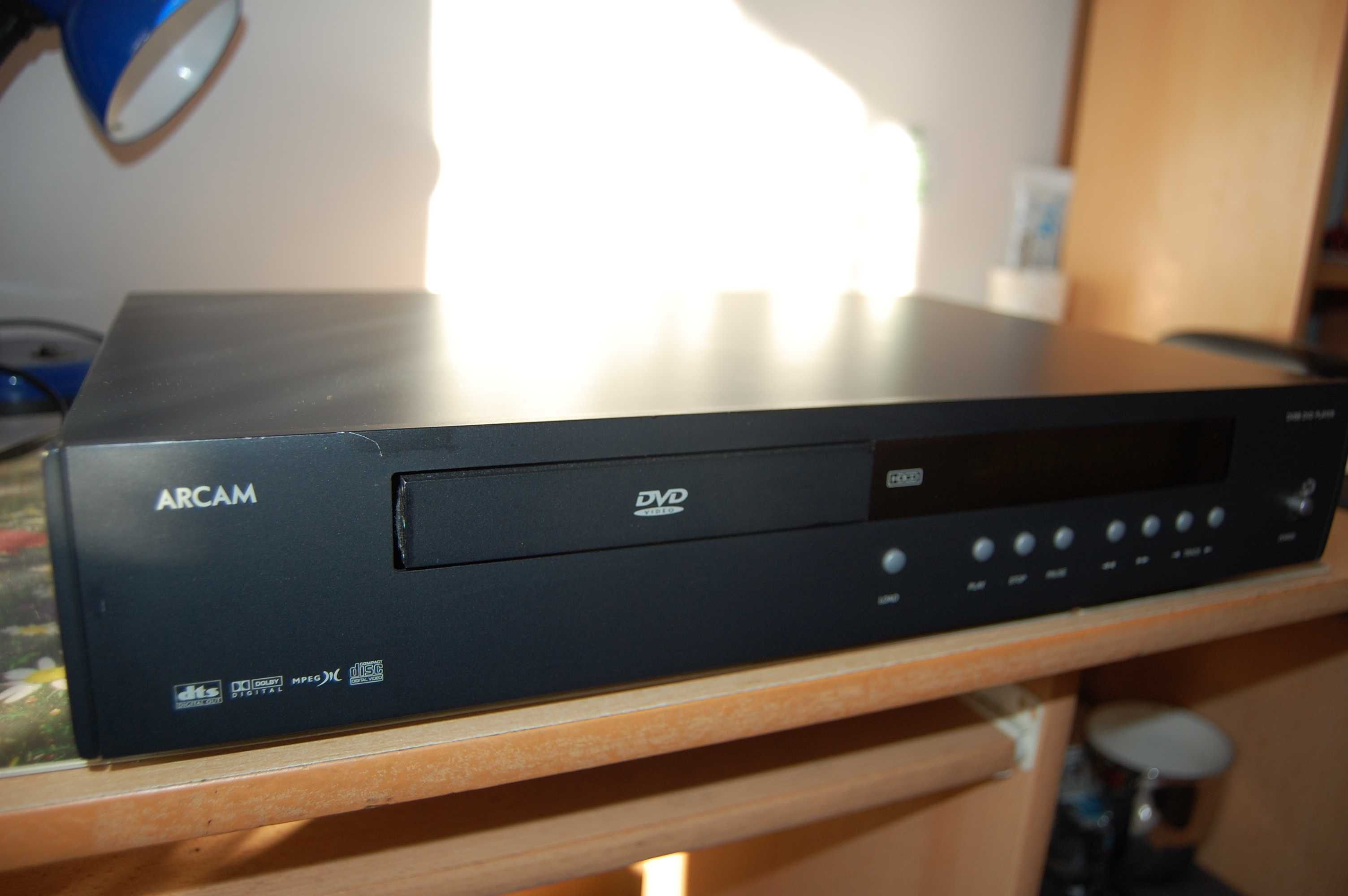 Arcam DV 88 - audiofilski odtwarzacz CD/dvd