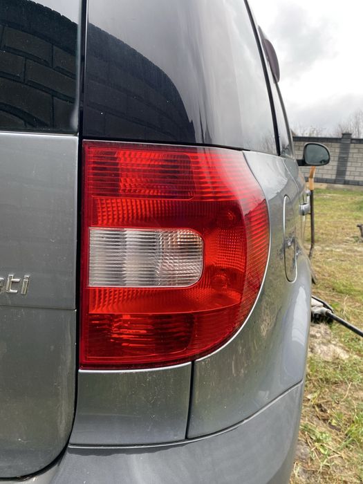 Стоп фонарь задня фара Skoda Yeti Шкода Еті Ети Єти
