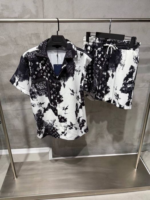 LOUIS VUITTON комплект летний рубшка шорты футболка мужская