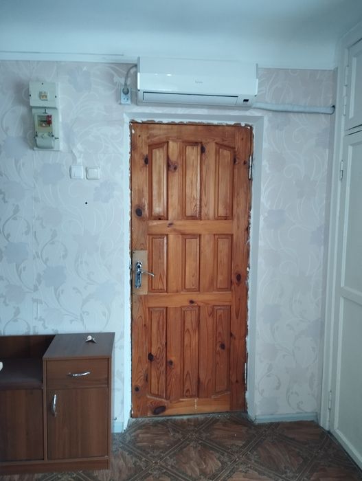 Здам кімнату в комунальній квартирі на довгий термін