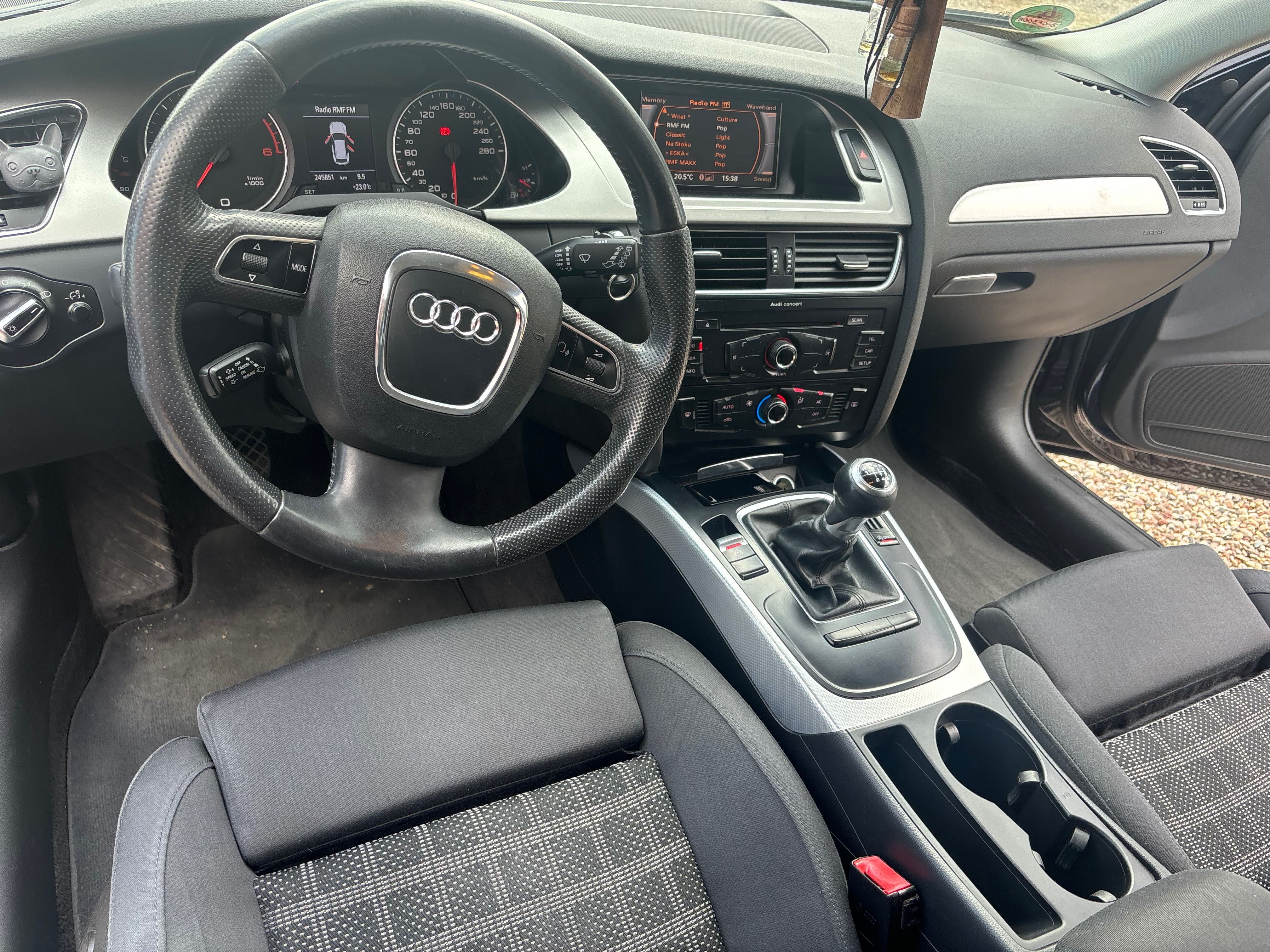 Audi A4b8 2010 r