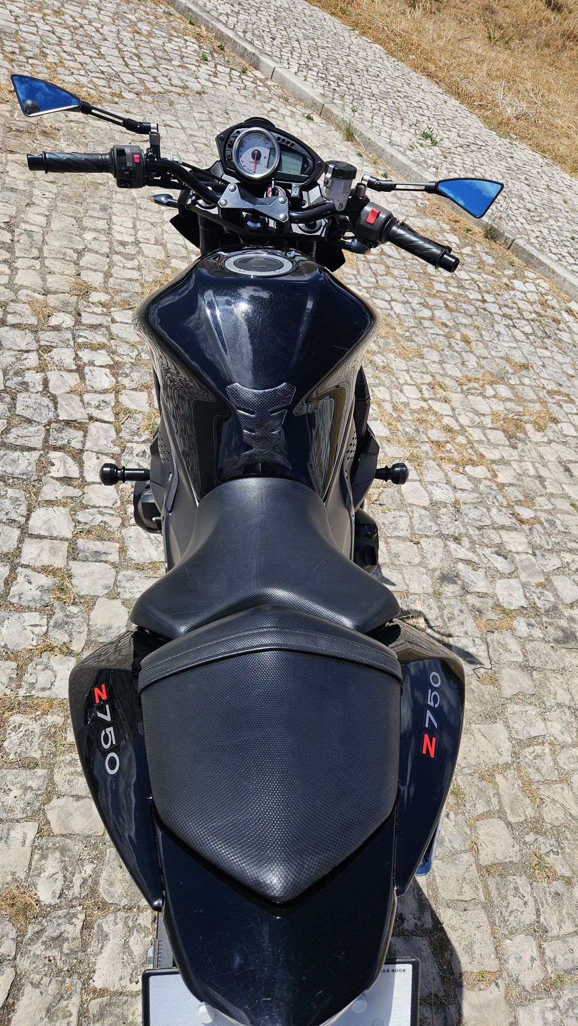 Kawasaki z750 13 mil km excelente estado aceito troca