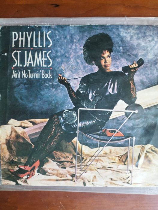 Disco de vinil LP Phyllis St James
