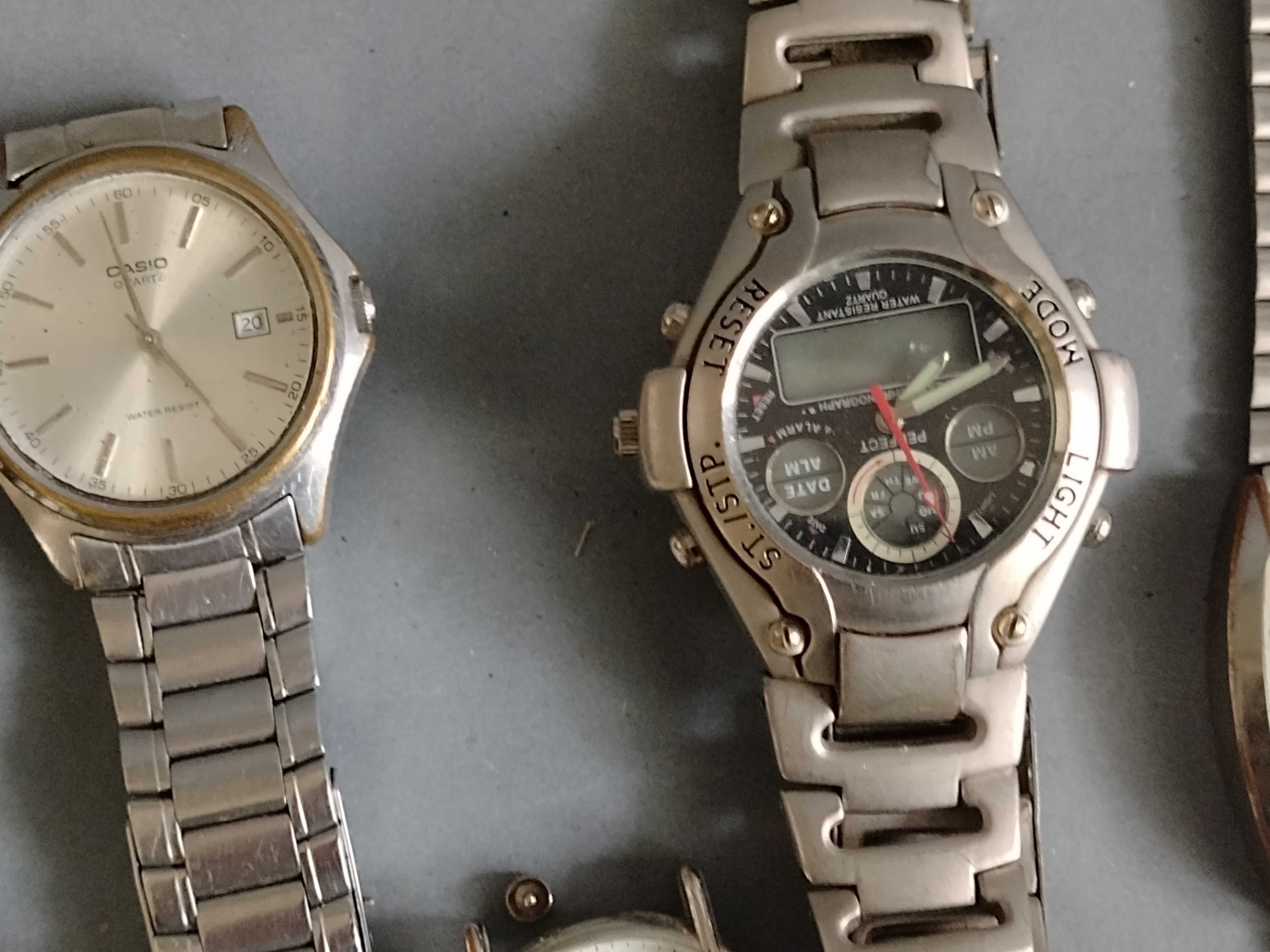 PRL- Stare Zegarki Casio Perfect Inne - Niesprawne