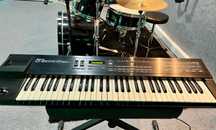 Teclado Sintetizador Roland