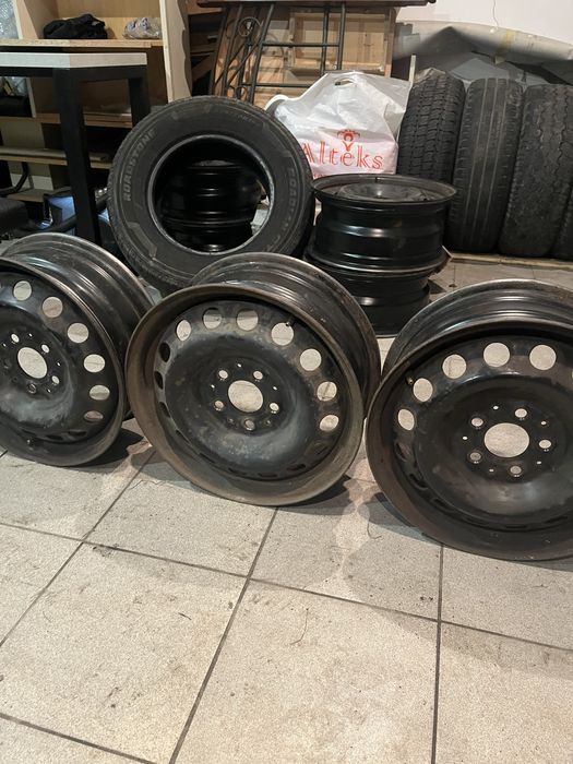 Диски мерседес Vito 5x112 r16 та ковпаки
