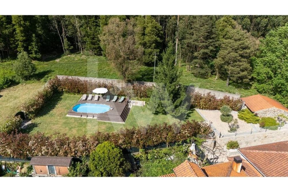 Moradia com piscina em Covas, Vila Nova de Cerveira (T4+1 -Alojamento