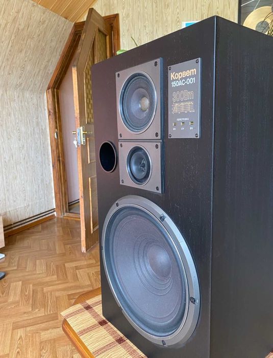 Р-в. Корвет 150АС-001.  Акустичні системи.