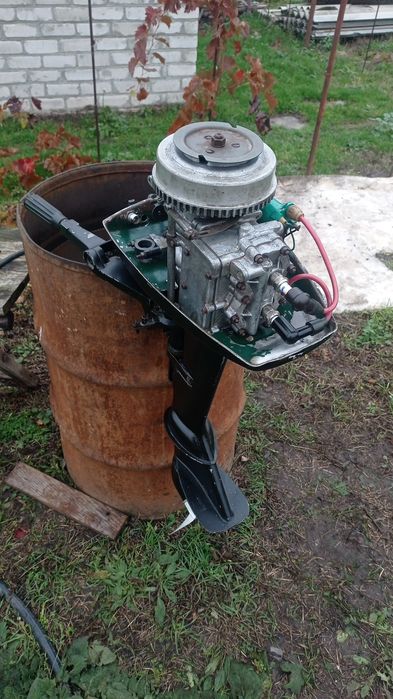 Лодочный мотор ветерок 8