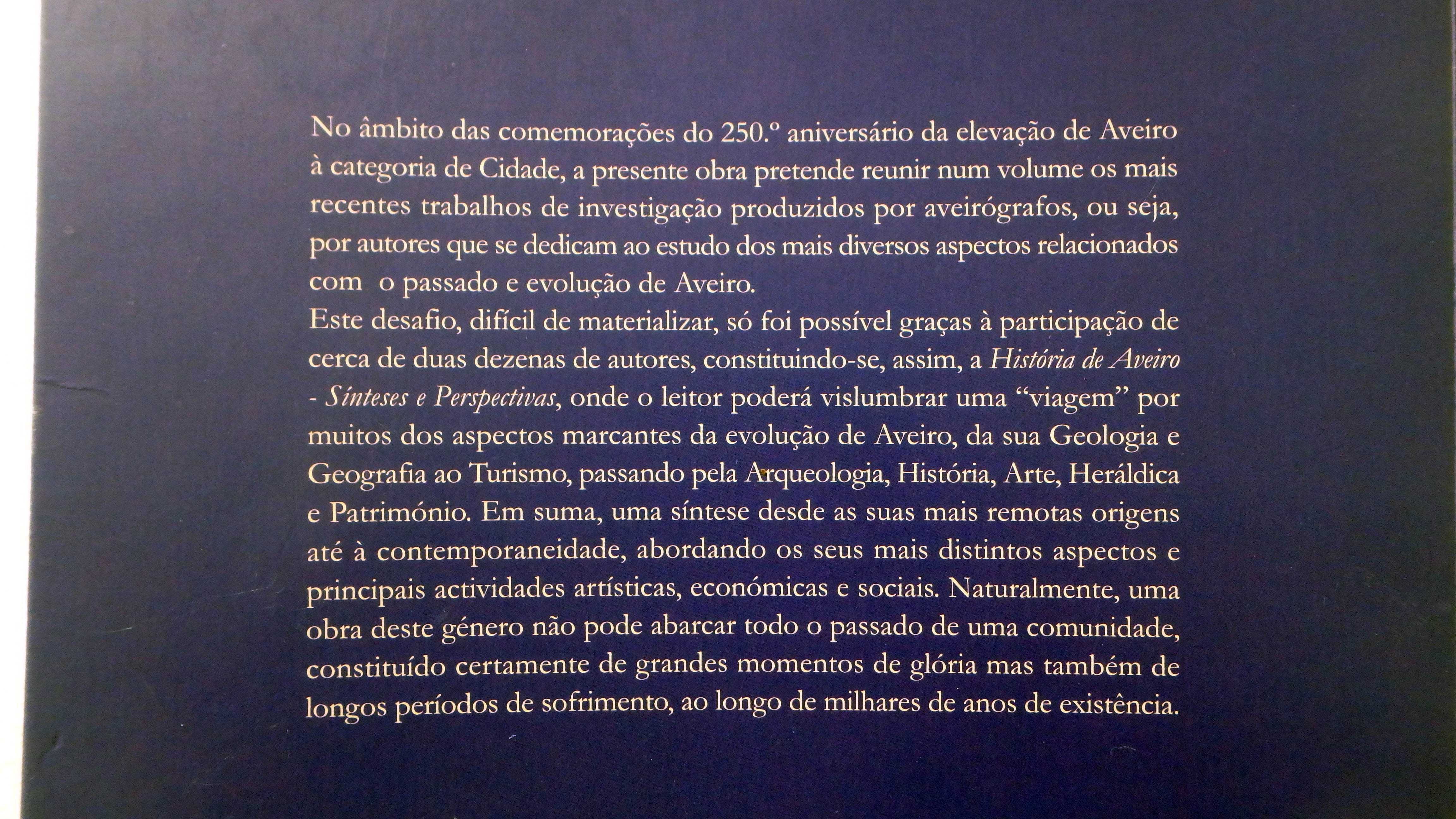 Livro História de Aveiro (Aveiro 250 anos)