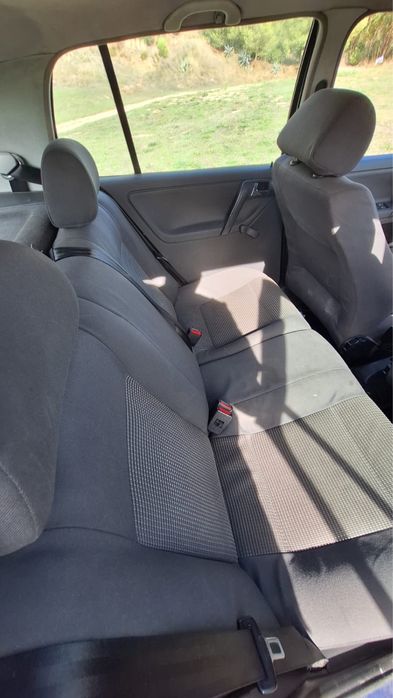 Polo 1.4 TDI pneus novos
