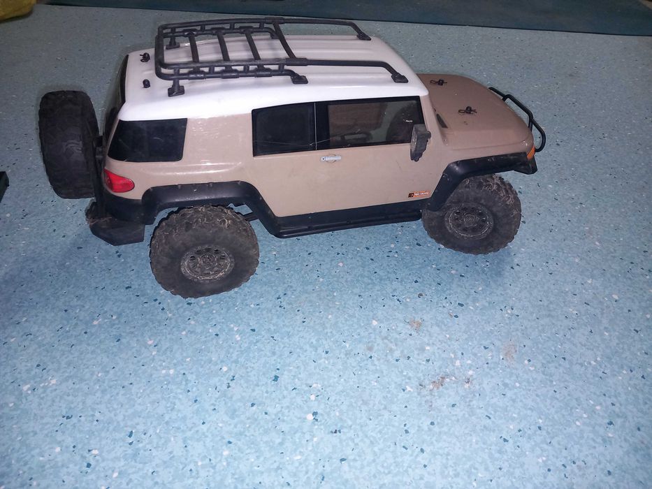 Vendo carro RC Toyota