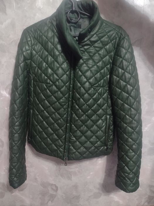 Куртка осіння жіноча