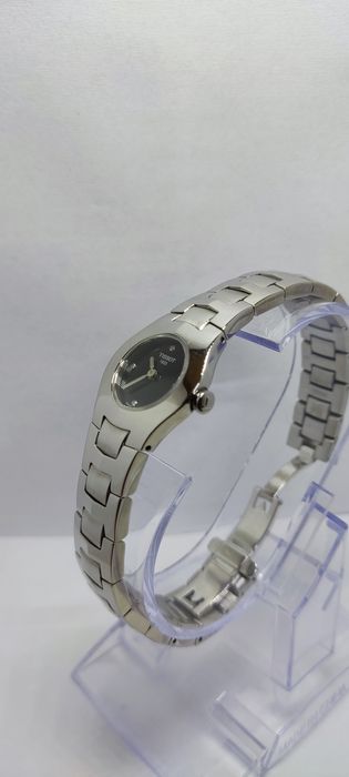 #323*Tissot TROUND T.641.38.581