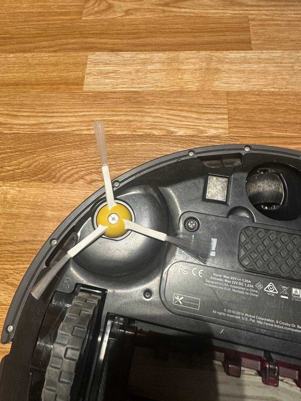 Робот пилосос IRobot roomba 880 та Robot roomba 865 з Європи