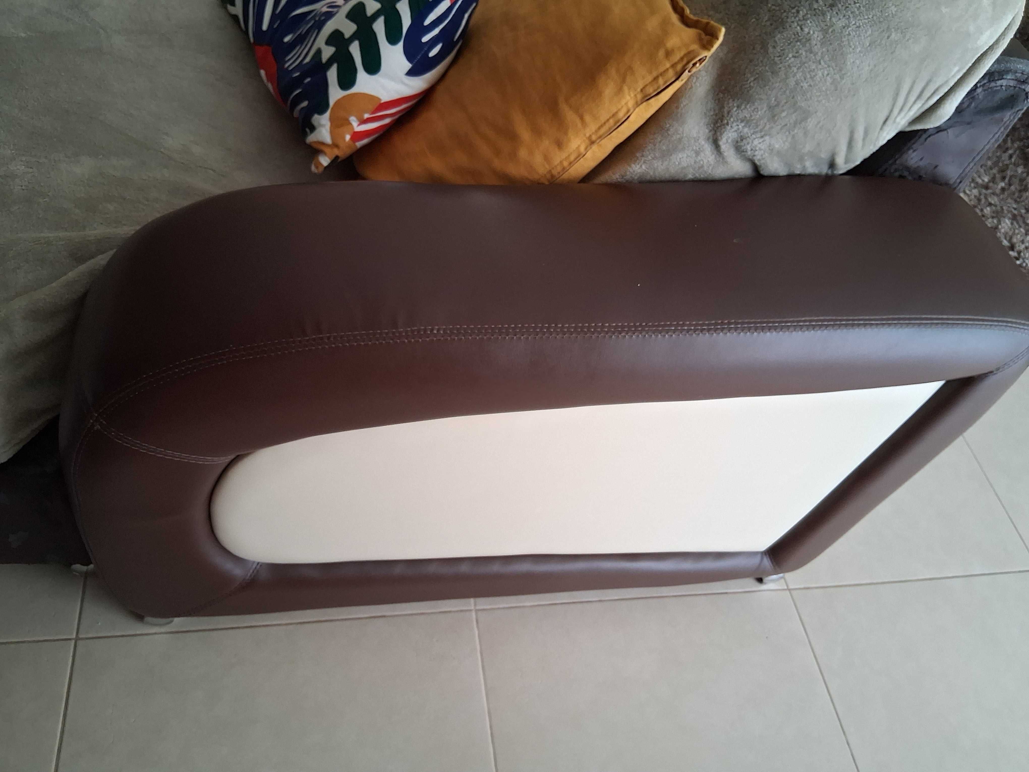 Sofá chaise longue castanho e vege