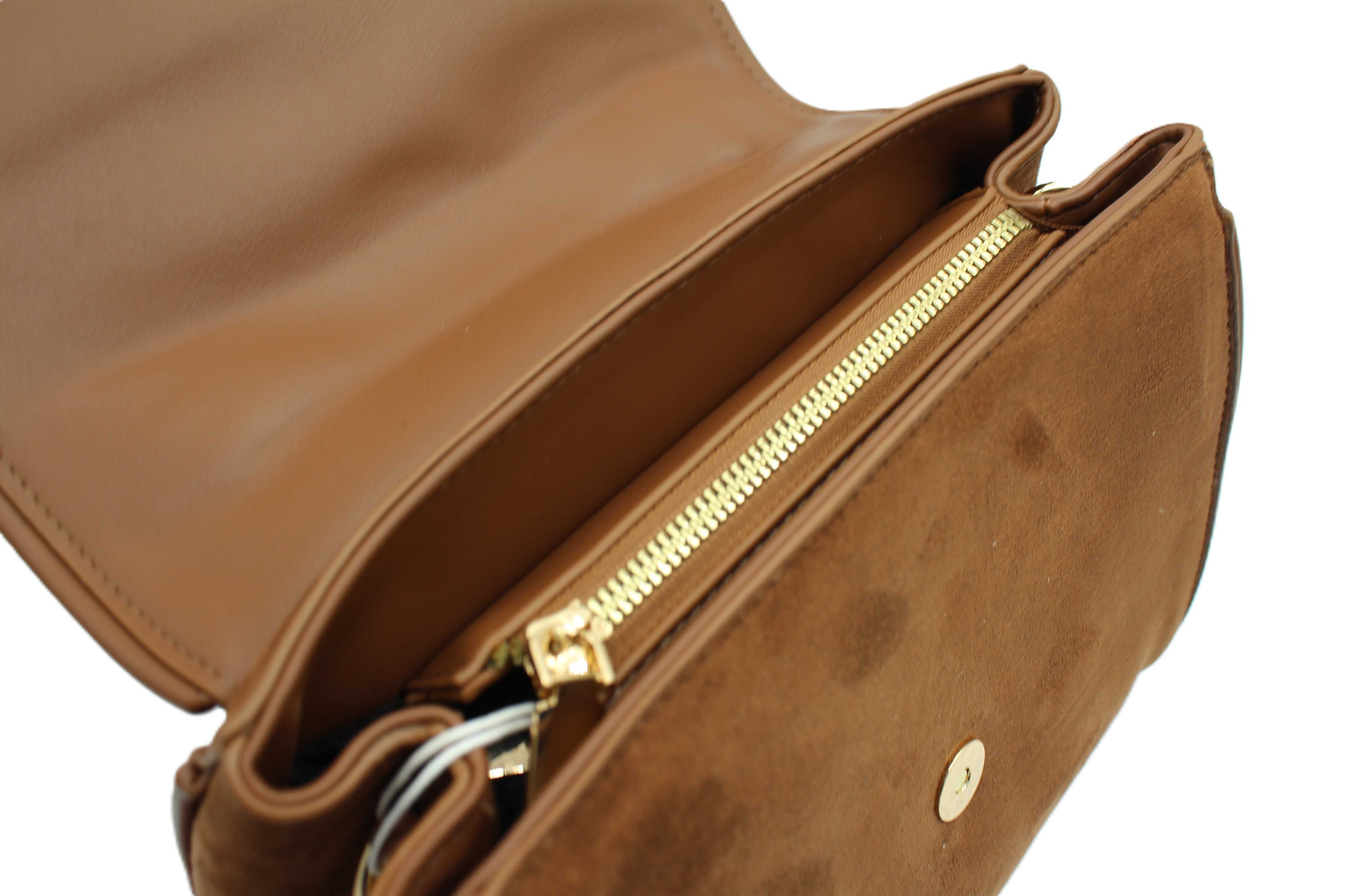Brązowa torebka damska mały kuferek Kassandra z imitacji zamszu
