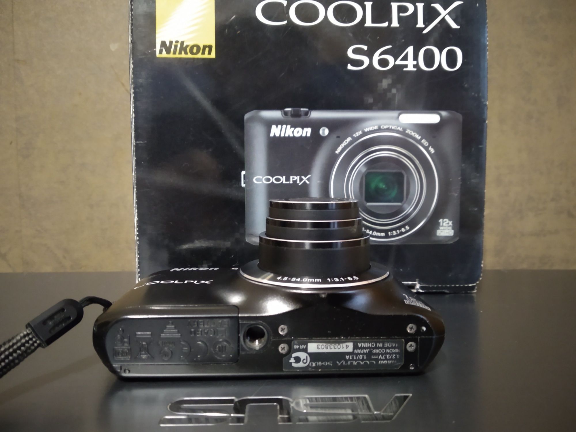 Шикарний КОМПАКТ NIKON COOLPIX S6400 супер картинка 16.0 Mp