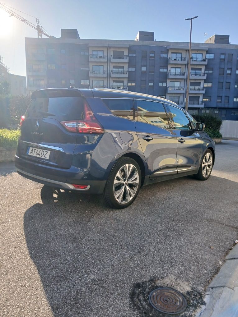 Renault grand scenic