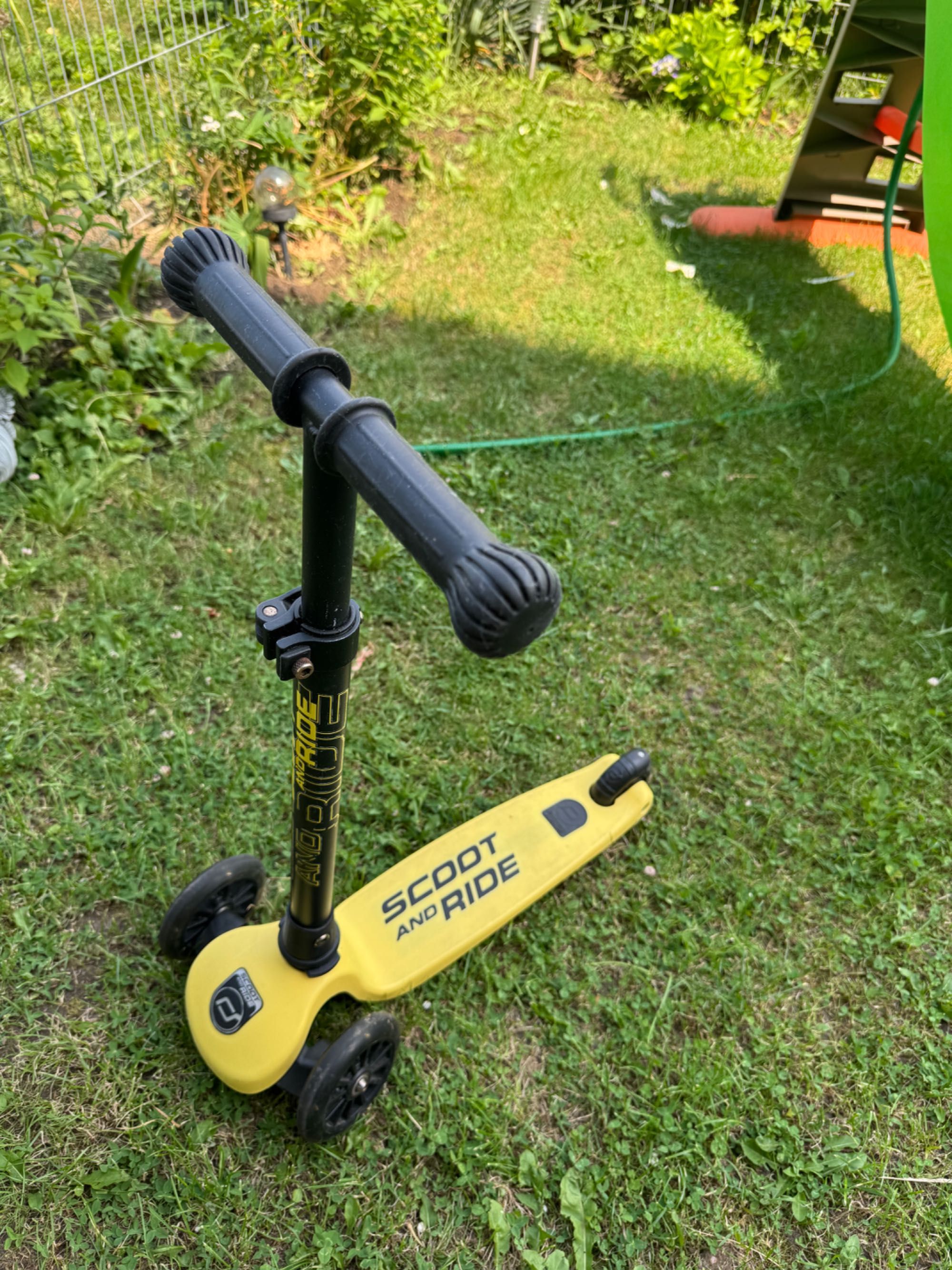 Hulajnoga scoot and ride