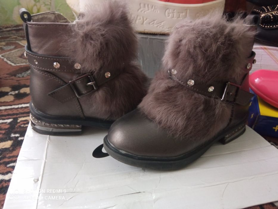 Обувь 29 и 37 размеры / обмен