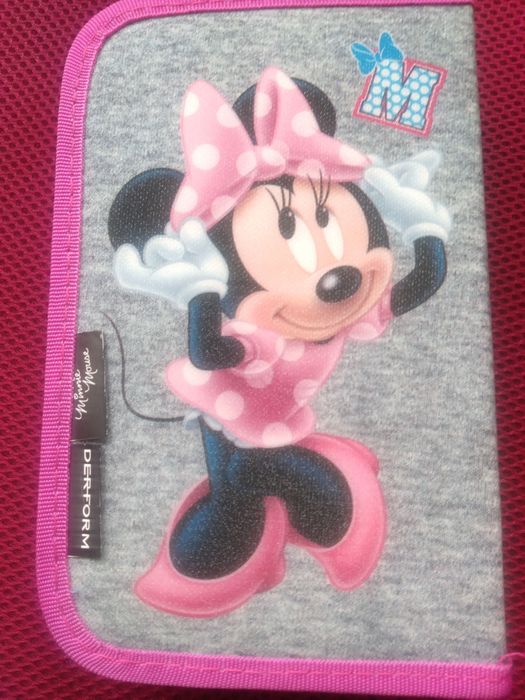 Nowy Piórnik Mickey Mouse plus zestaw papierniczy