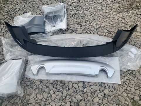 Бампер задний Ford kuga escape с 13 года USA Бампер