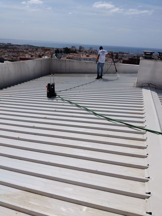 Faço tudo para sua obra