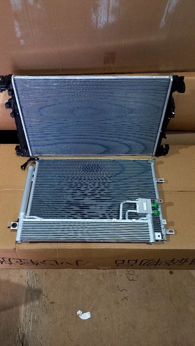 Радиатор основной Jeep Cherokee KL радиатор АКПП джип чероки кл