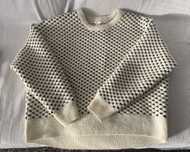 Gruby czarno-biały sweter H&M