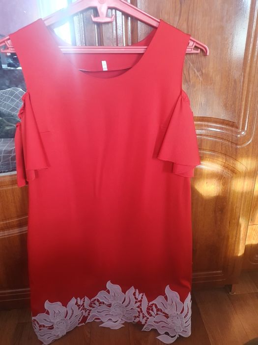 Платье нарядное!