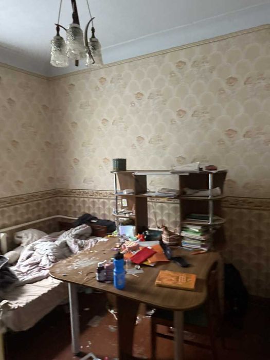 Добротний будинок в центрі міста